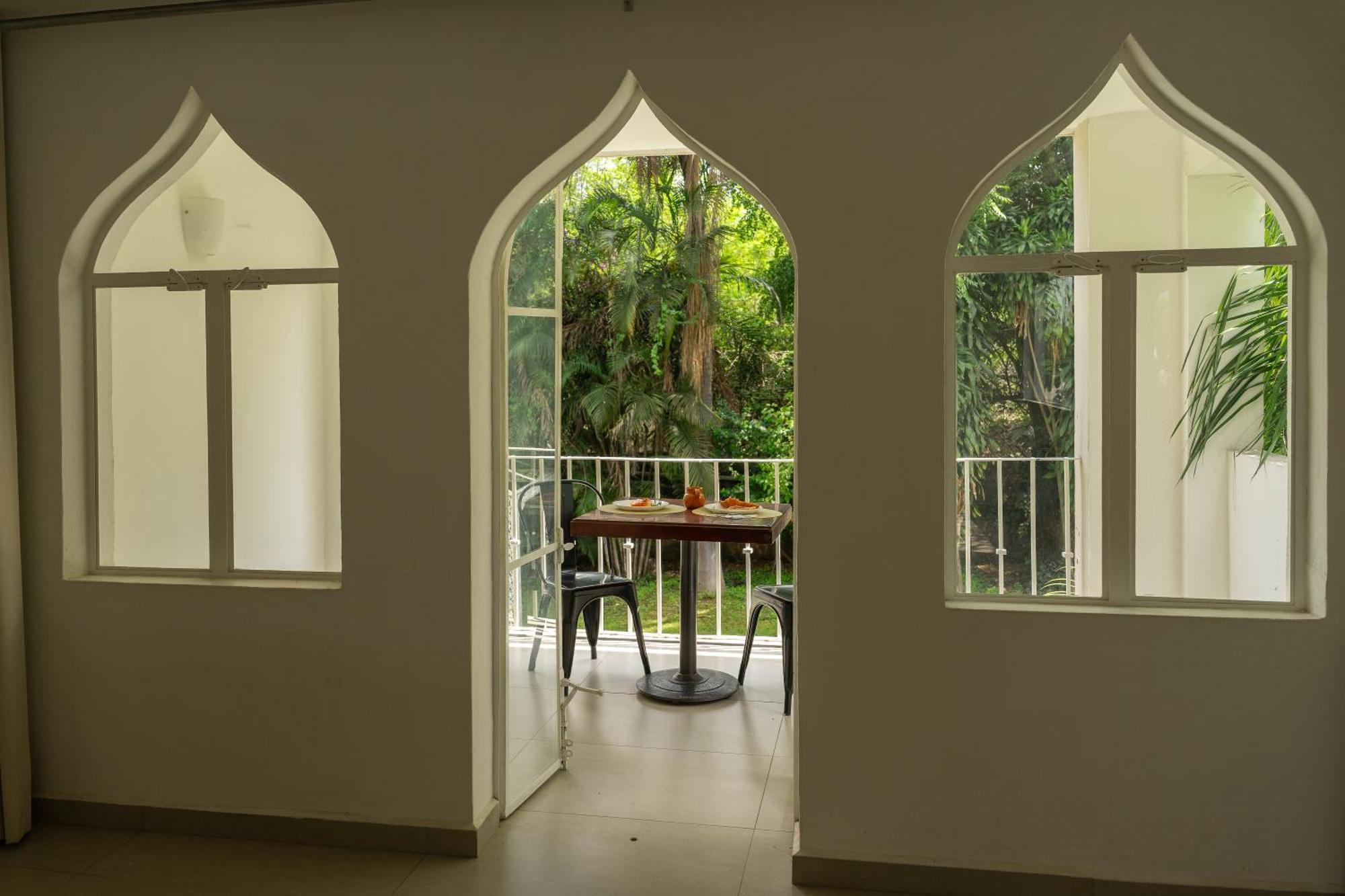Hotel Marjaba Κουερναβάκα Εξωτερικό φωτογραφία